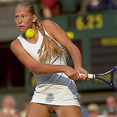 russian tennis star anna kournikova upskirt